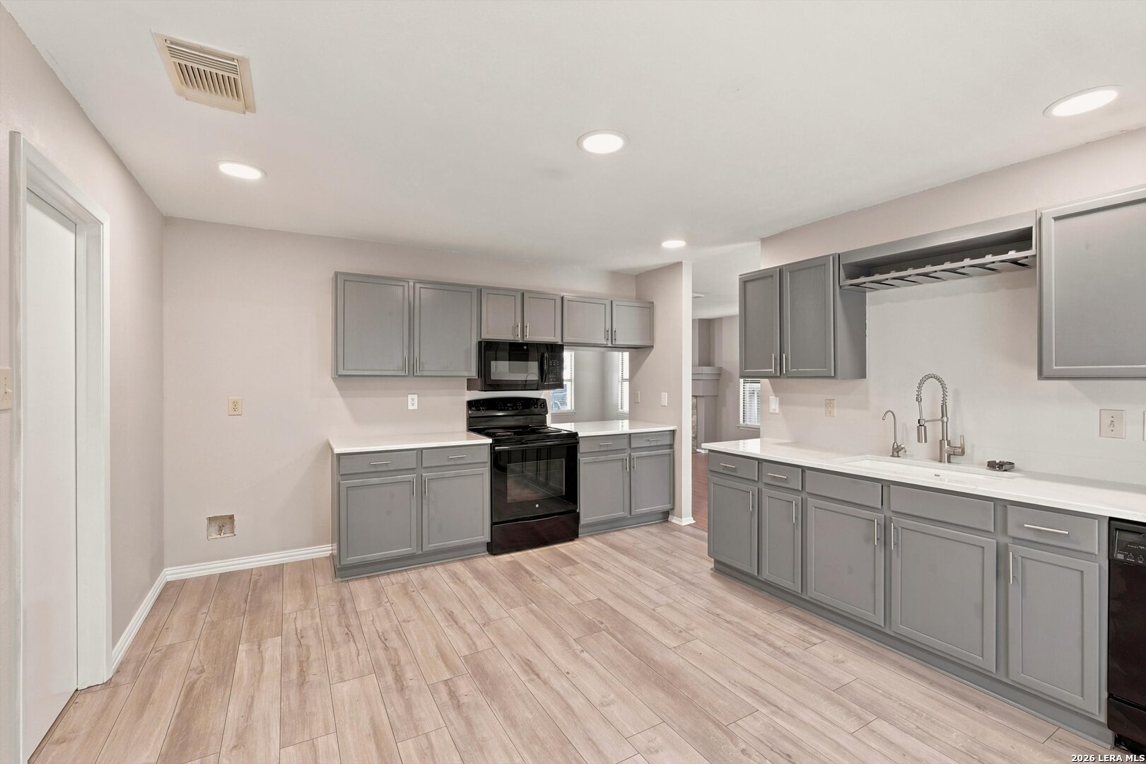 2410 Cedar San Antonio TX 78232