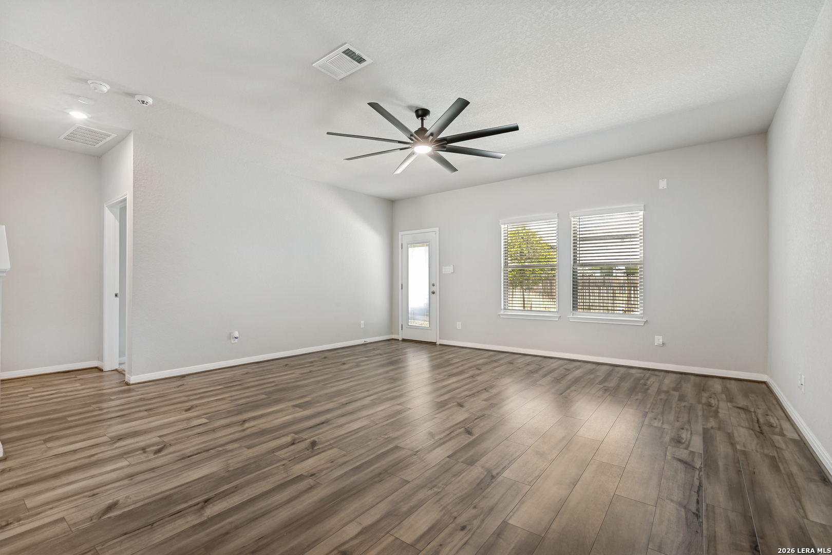 9511 Bonito Falls Drive Converse TX 78109