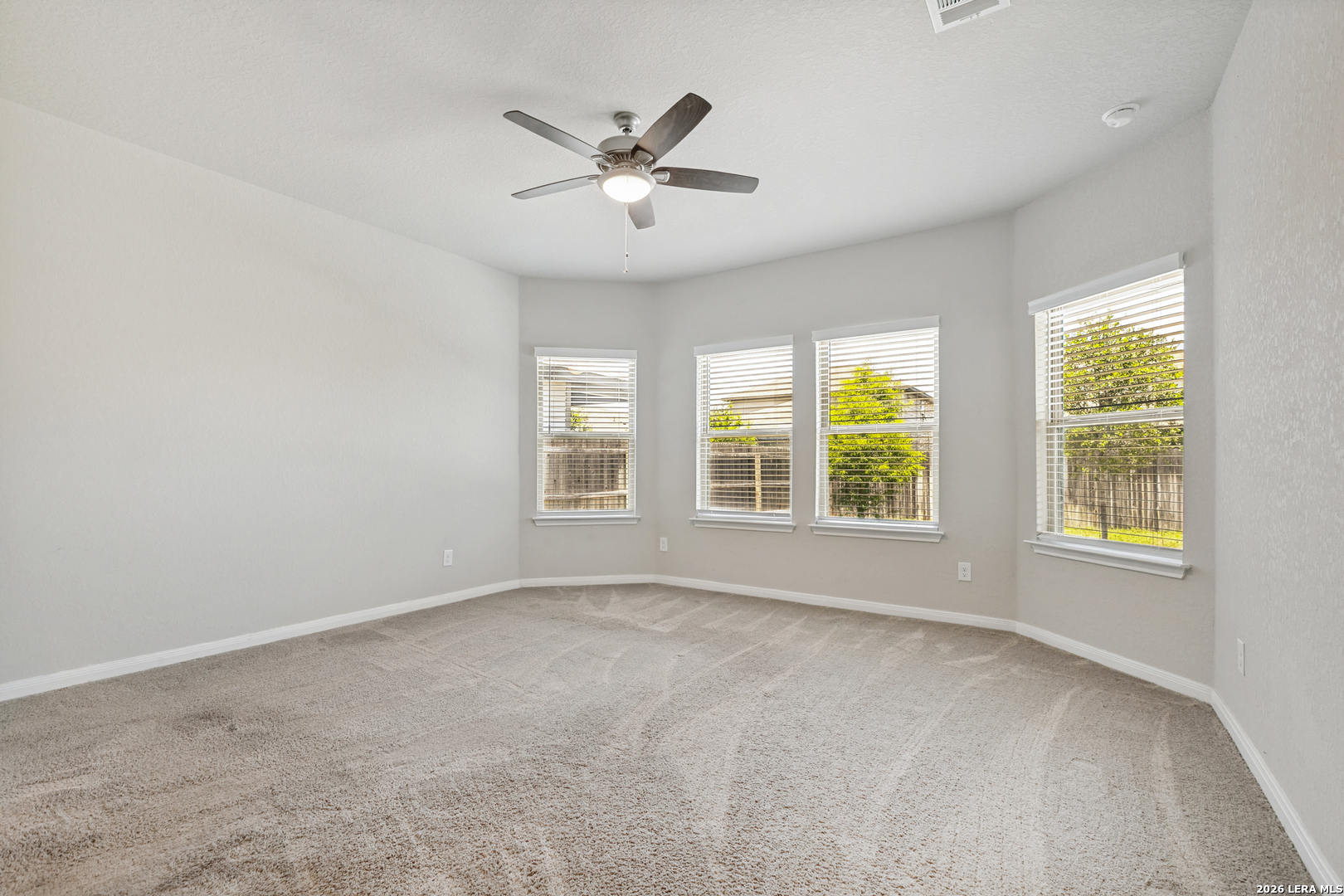 9511 Bonito Falls Drive Converse TX 78109