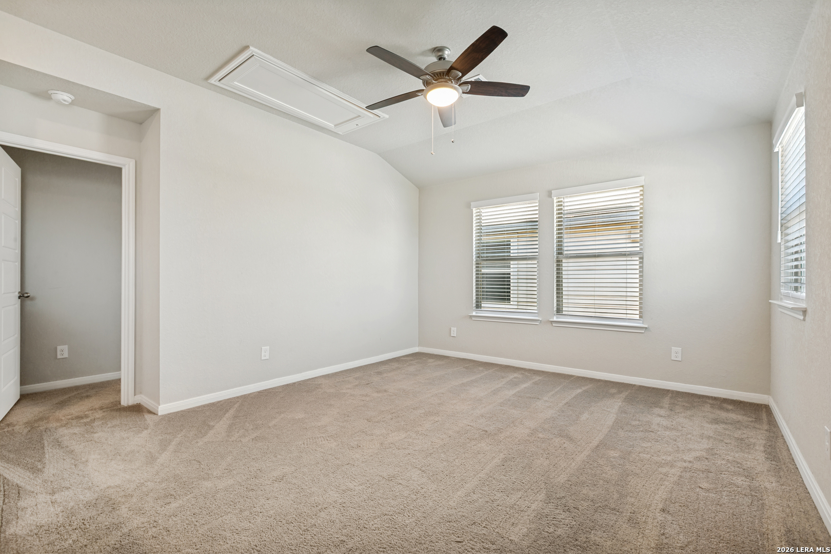 9511 Bonito Falls Drive Converse TX 78109