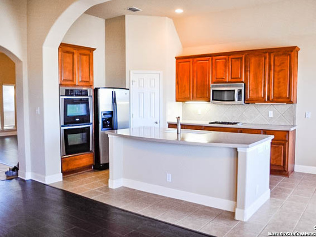 518 White Canyon San Antonio TX 78260