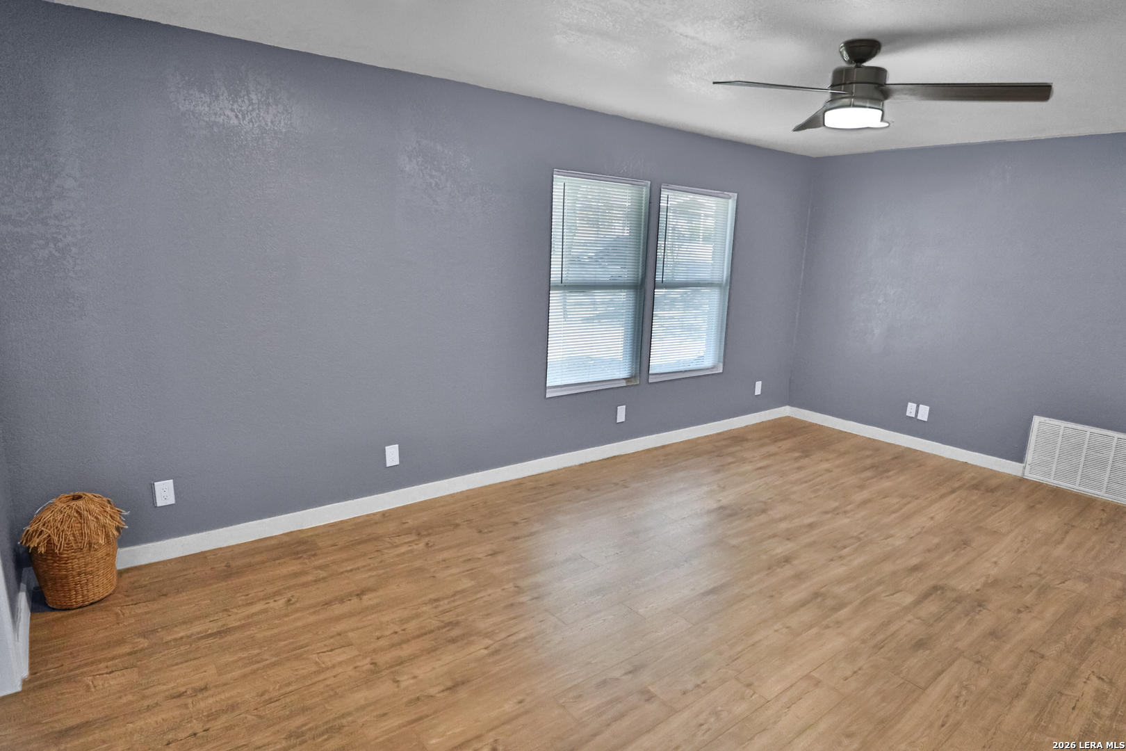 4322 Waikiki Drive San Antonio TX 78218