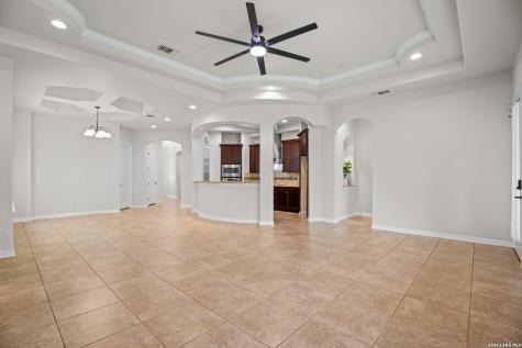 6131 Lowrie San Antonio TX 78239
