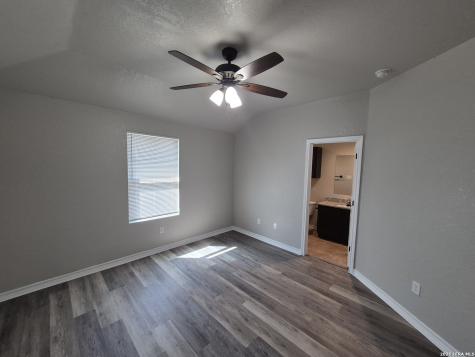 6406 Luglio Lane San Antonio TX 78233
