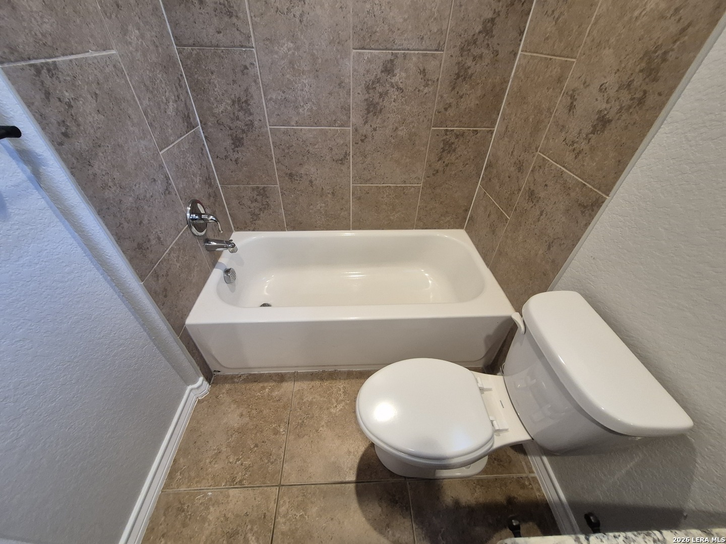 6406 Luglio Lane San Antonio TX 78233
