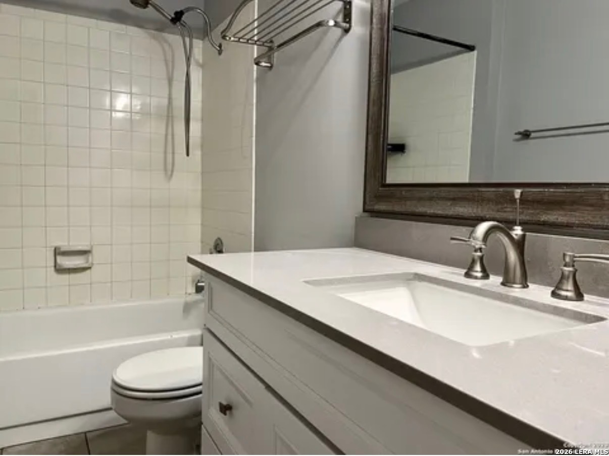 4803 Hamilton Wolfe San Antonio TX 78240
