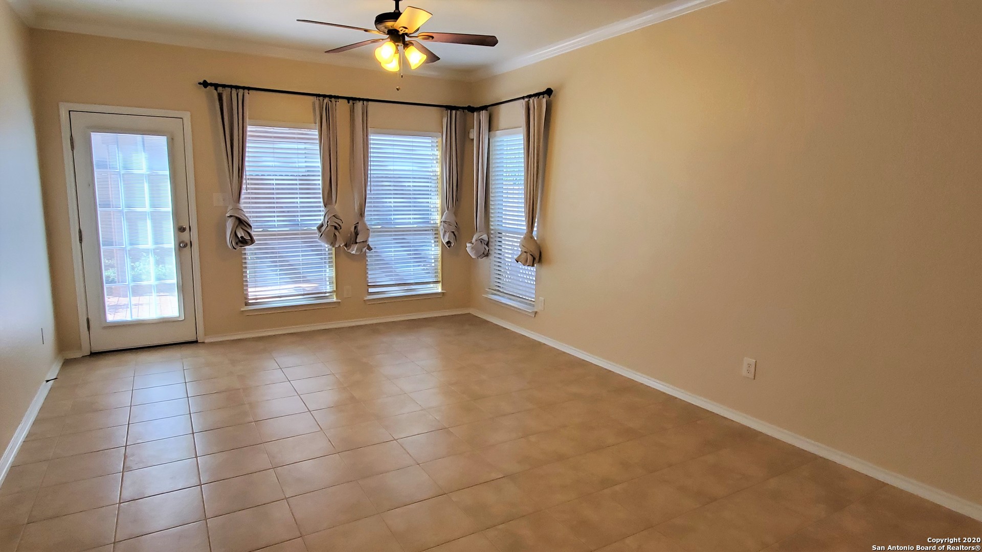 13124 Brook Arbor San Antonio TX 78232