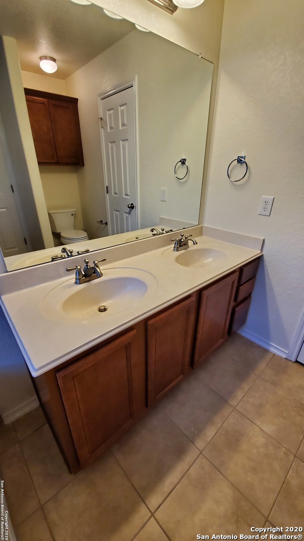 13124 Brook Arbor San Antonio TX 78232
