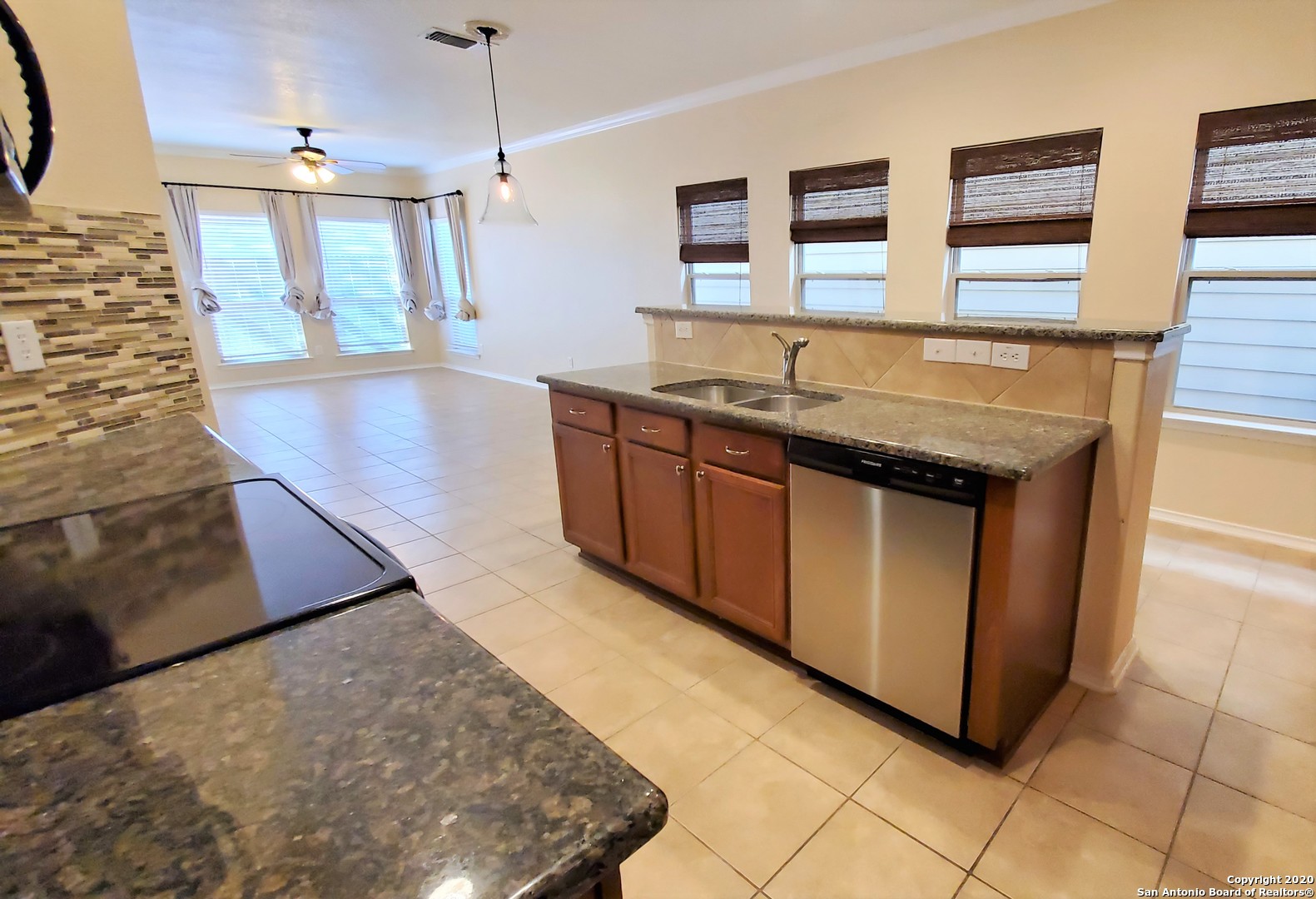 13124 Brook Arbor San Antonio TX 78232
