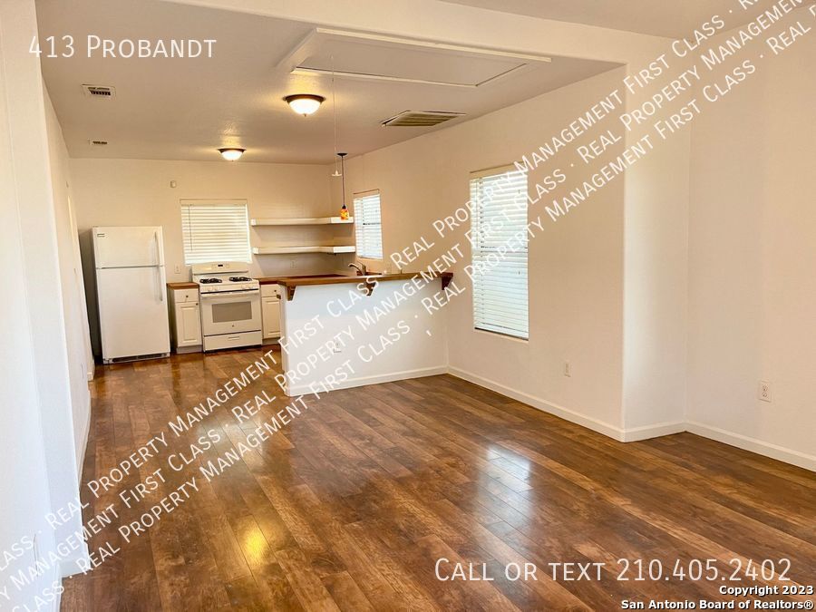 413 Probandt San Antonio TX 78204
