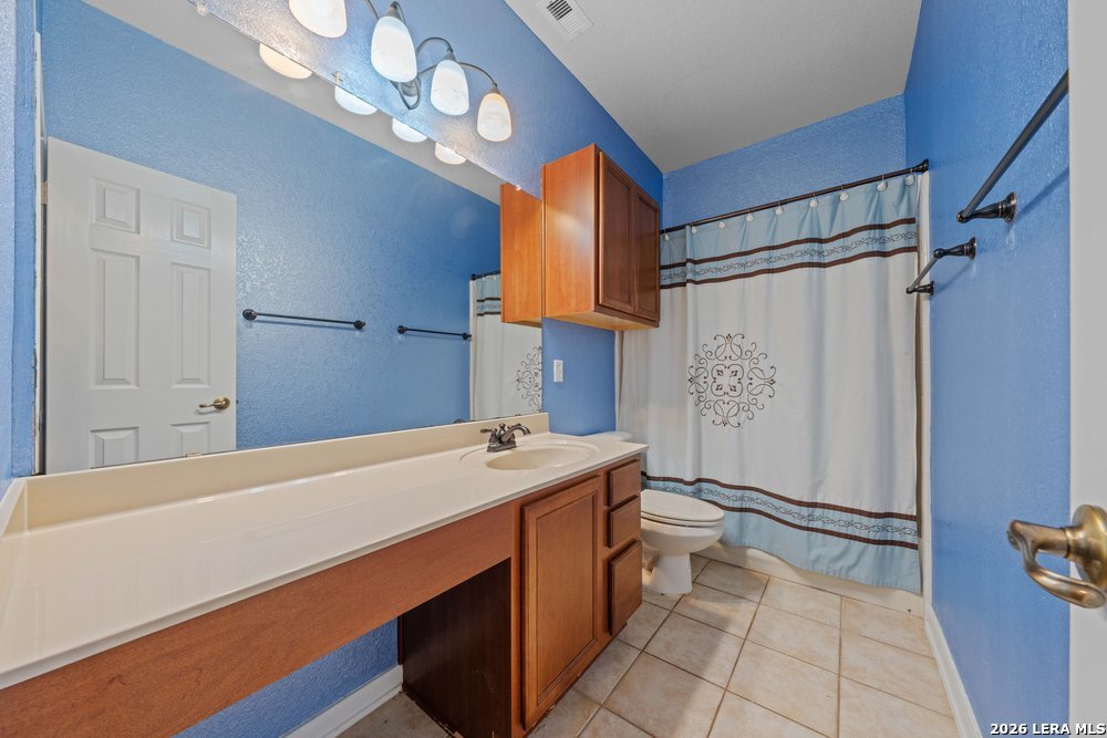 141 Springtree Gate Cibolo TX 78108
