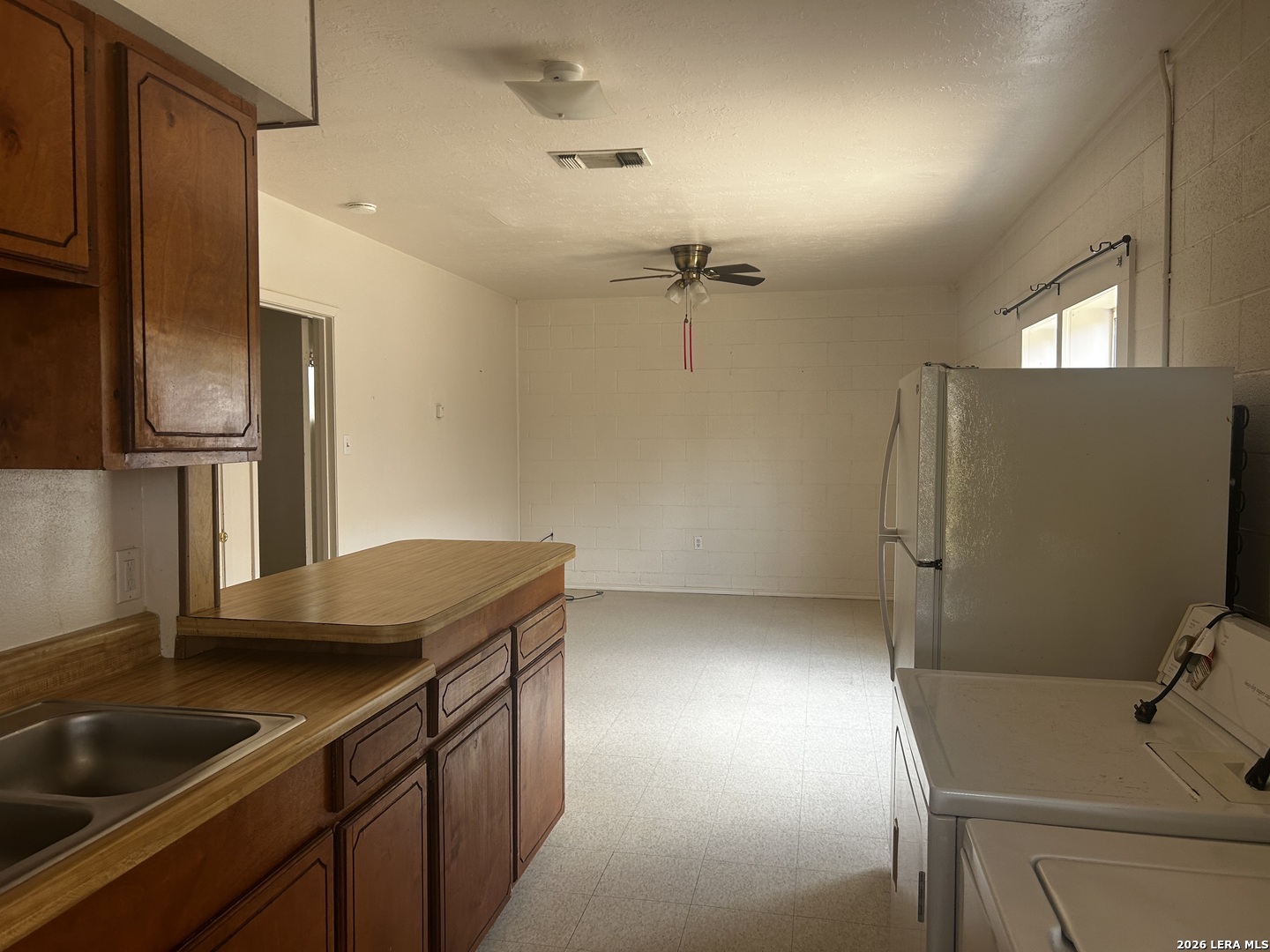 942 Colorado Street Eagle Pass TX 78852