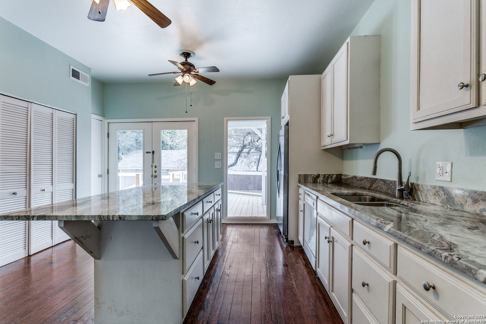 124 Normandy Alamo Heights TX 78209