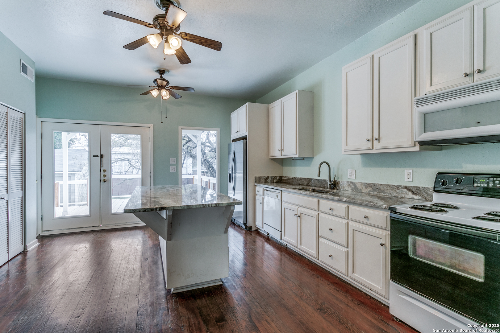 124 Normandy Alamo Heights TX 78209