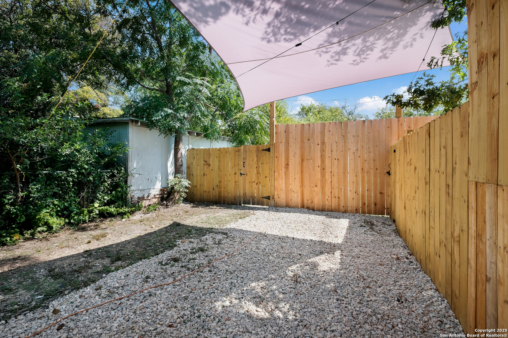 1116 Muncey San Antonio TX 78208