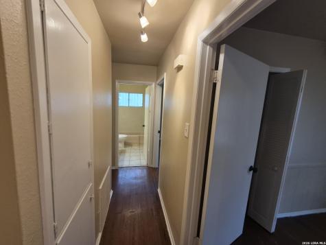 5211 Cinderella Street Kirby TX 78219