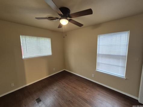 5211 Cinderella Street Kirby TX 78219