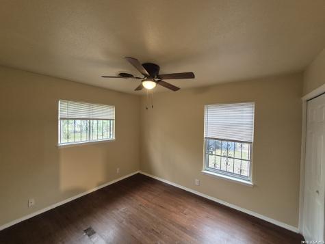 5211 Cinderella Street Kirby TX 78219