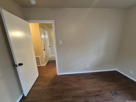 5211 Cinderella Street Kirby TX 78219