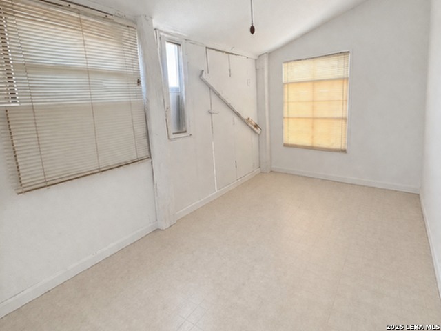 217 N Park Avenue Karnes City TX 78118