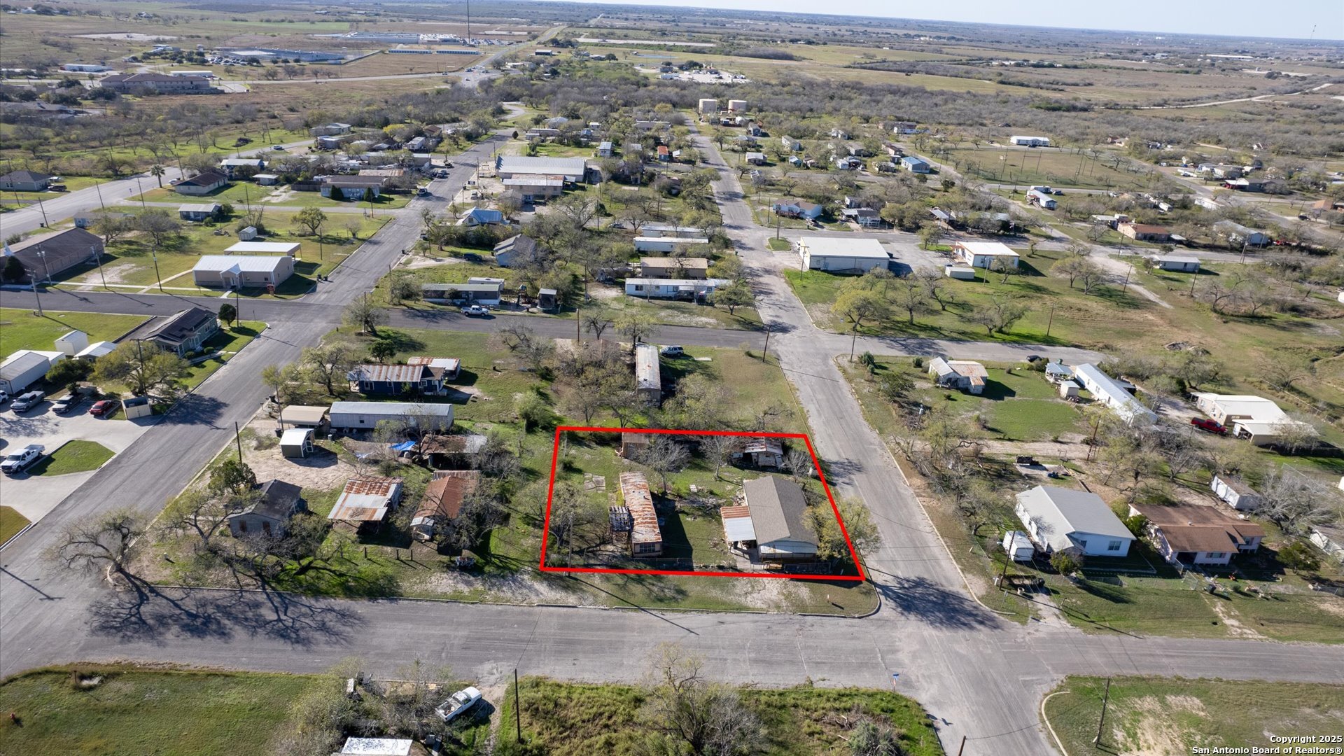 217 N Park Avenue Karnes City TX 78118
