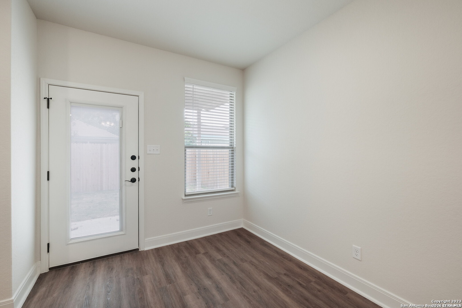 2507 Lynwood Bend San Antonio TX 78245