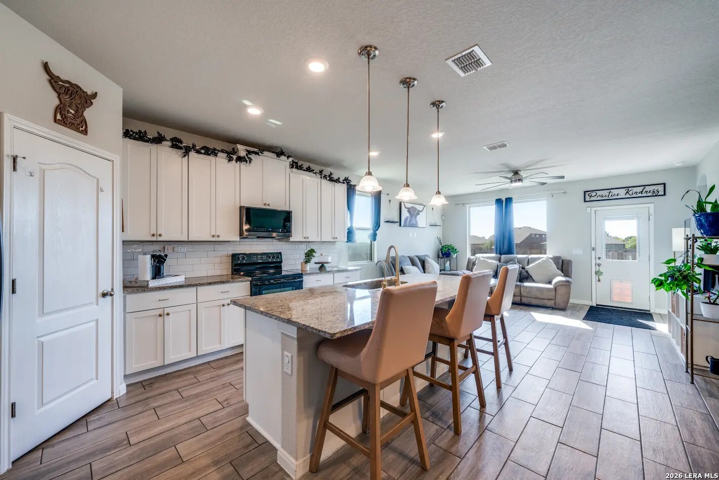 1390 Rios Bend Drive New Braunfels TX 78130
