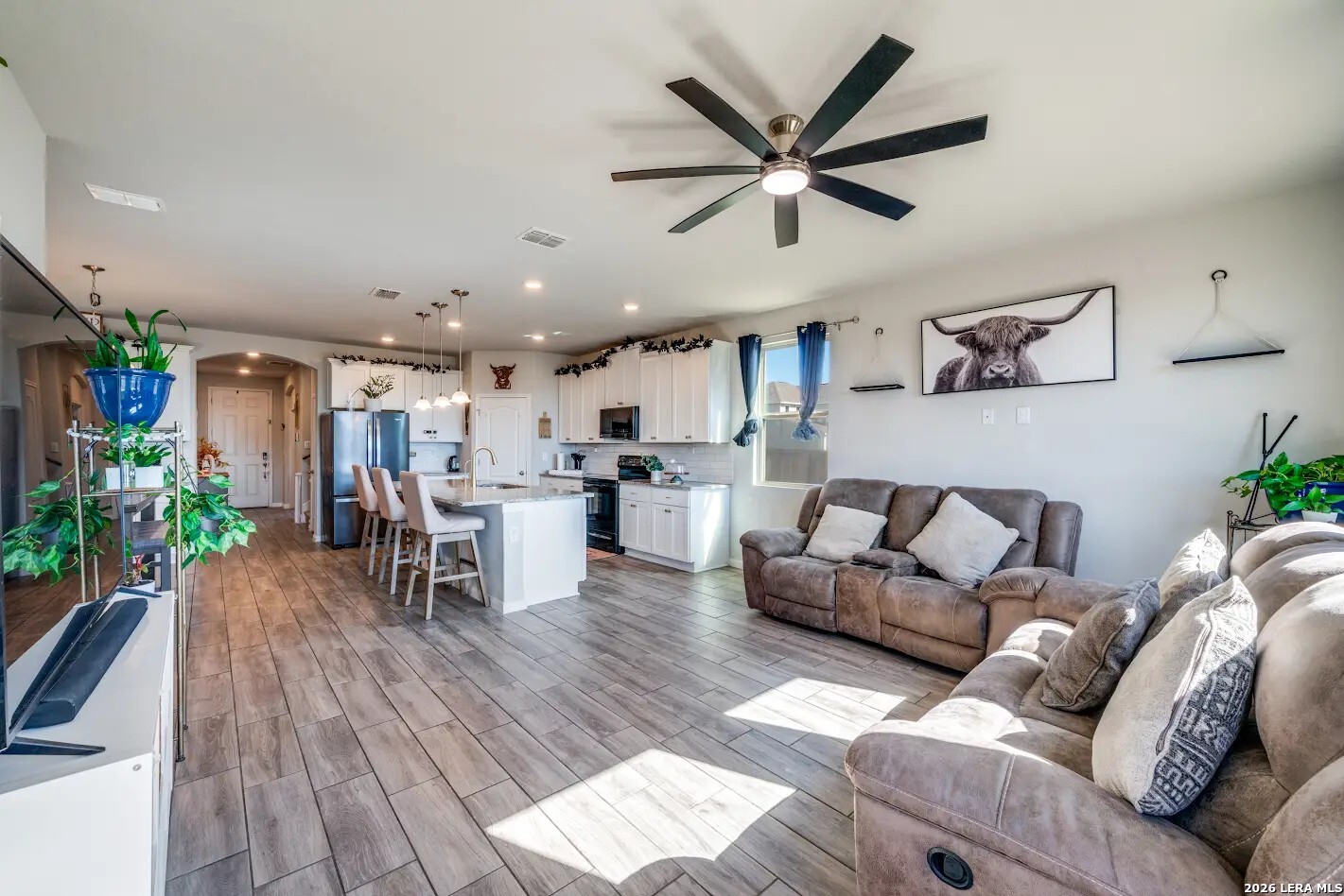 1390 Rios Bend Drive New Braunfels TX 78130