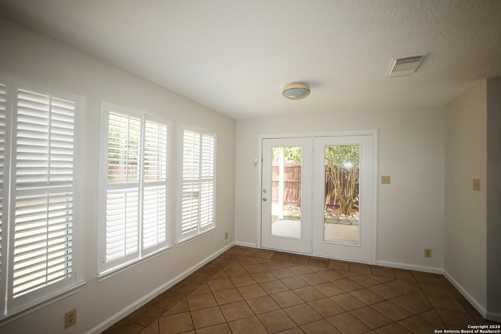 9 Apple Hills San Antonio TX 78238