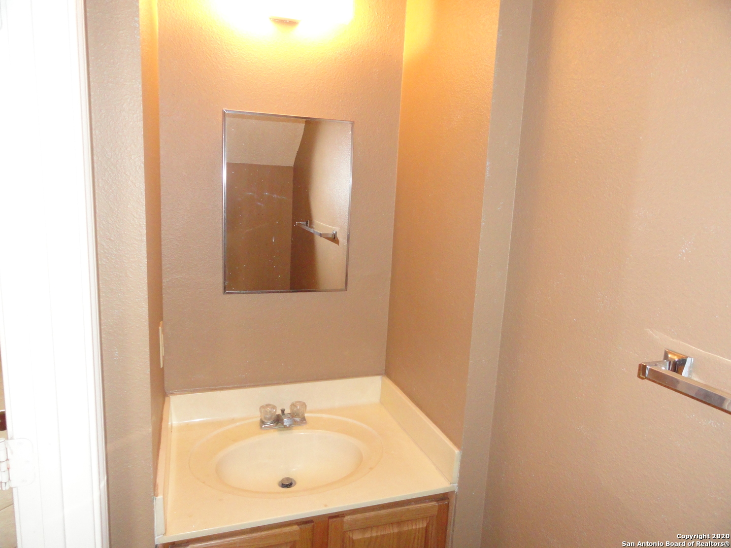 9 Apple Hills San Antonio TX 78238
