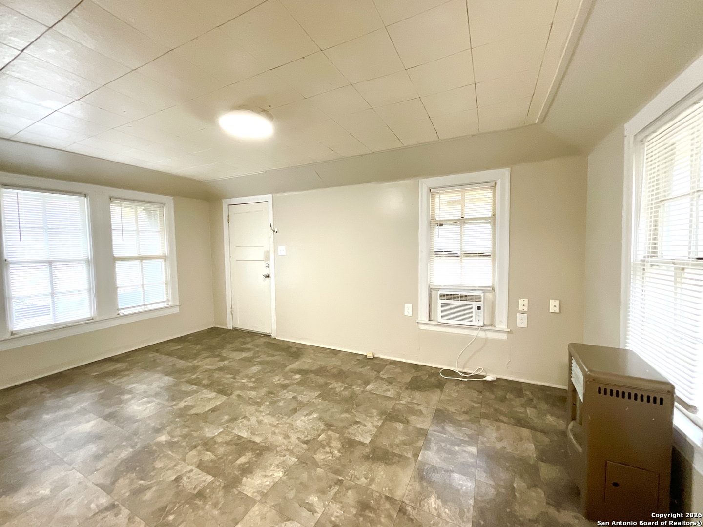 810 W Magnolia San Antonio TX 78212