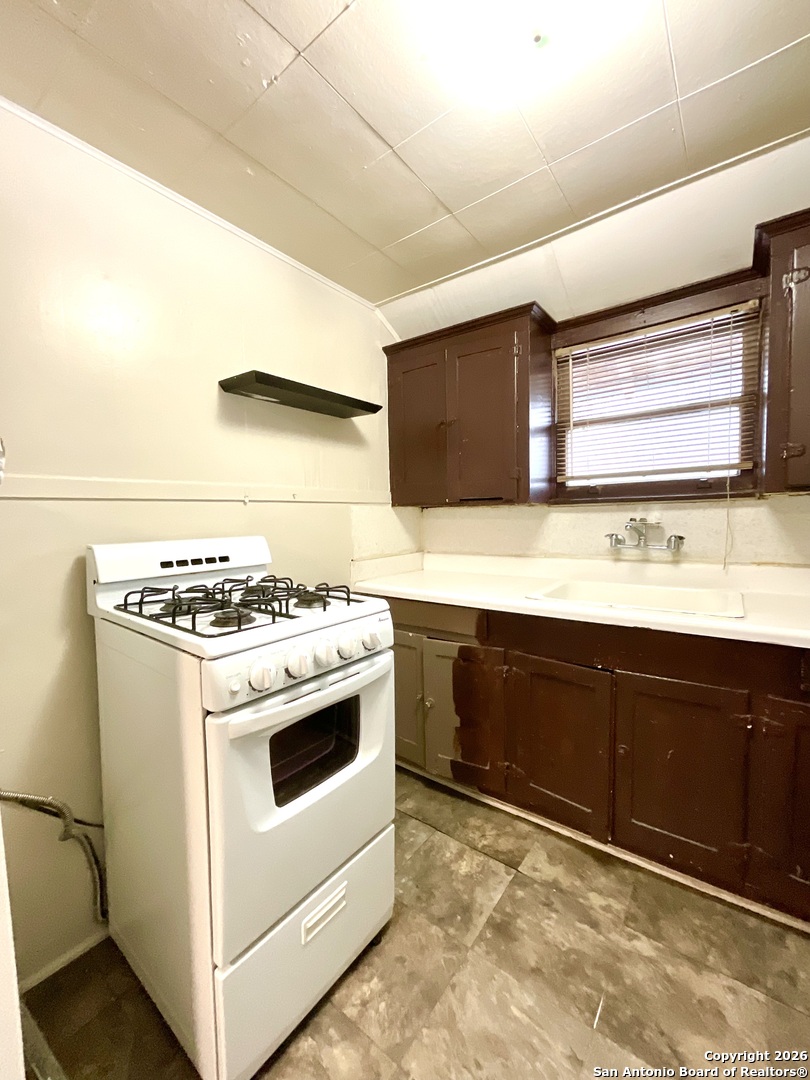 810 W Magnolia San Antonio TX 78212