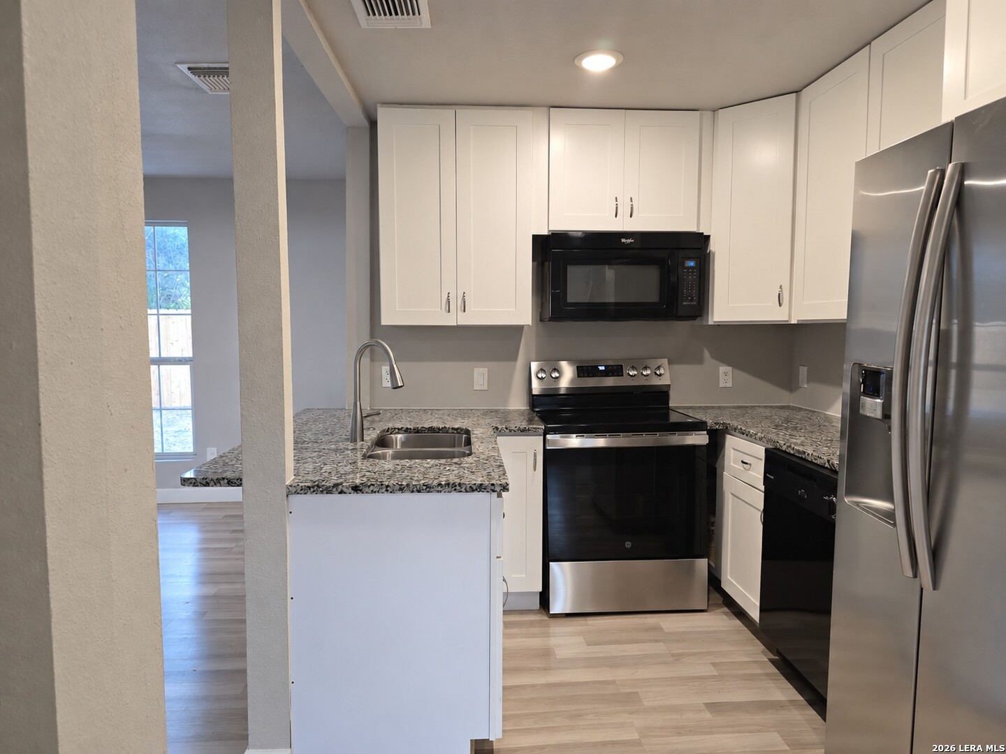 772 4th Street Seguin TX 78155