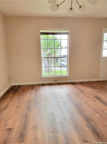 2115 Cedar Run San Antonio TX 78245