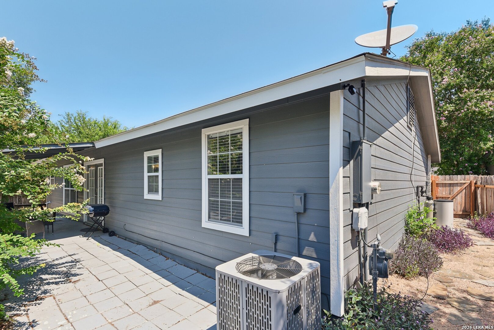 6930 Spring Rose San Antonio TX 78249
