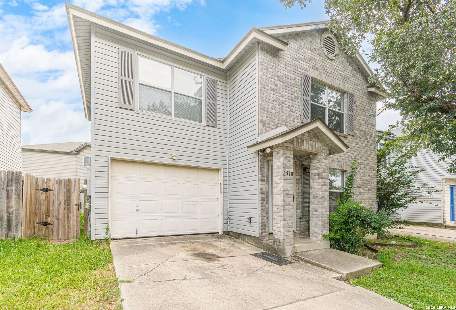 8910 Kenton Mist San Antonio TX 78240