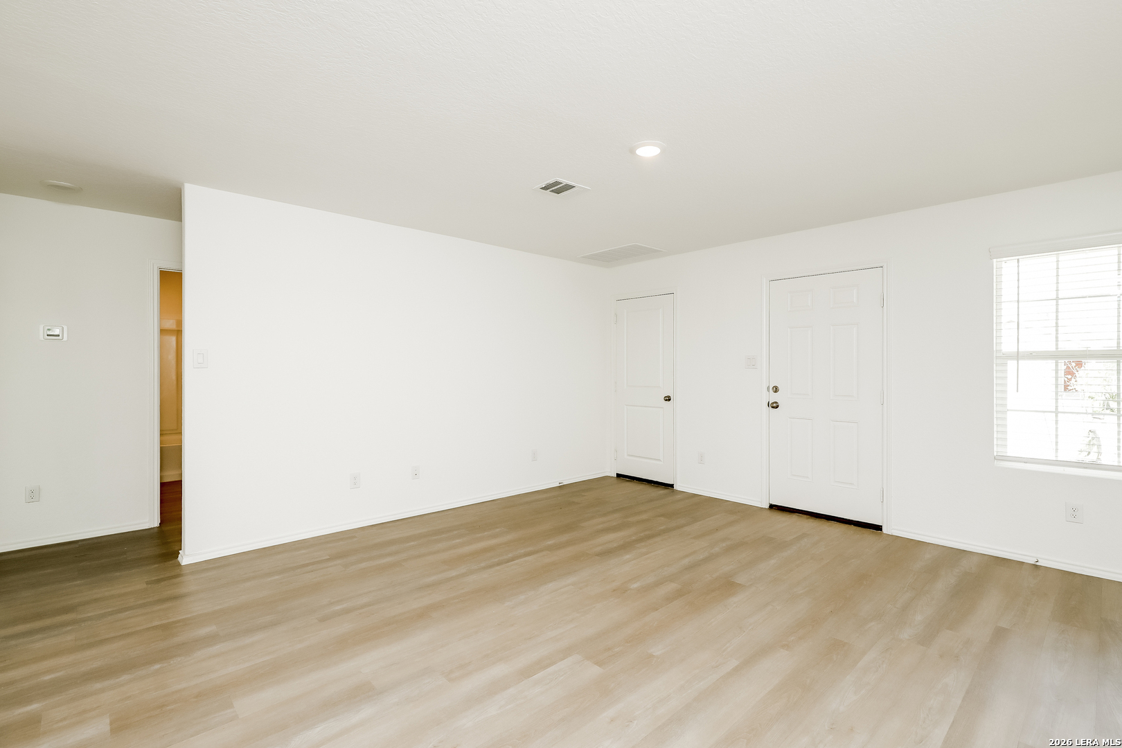 10407 Mcclintock Converse TX 78109