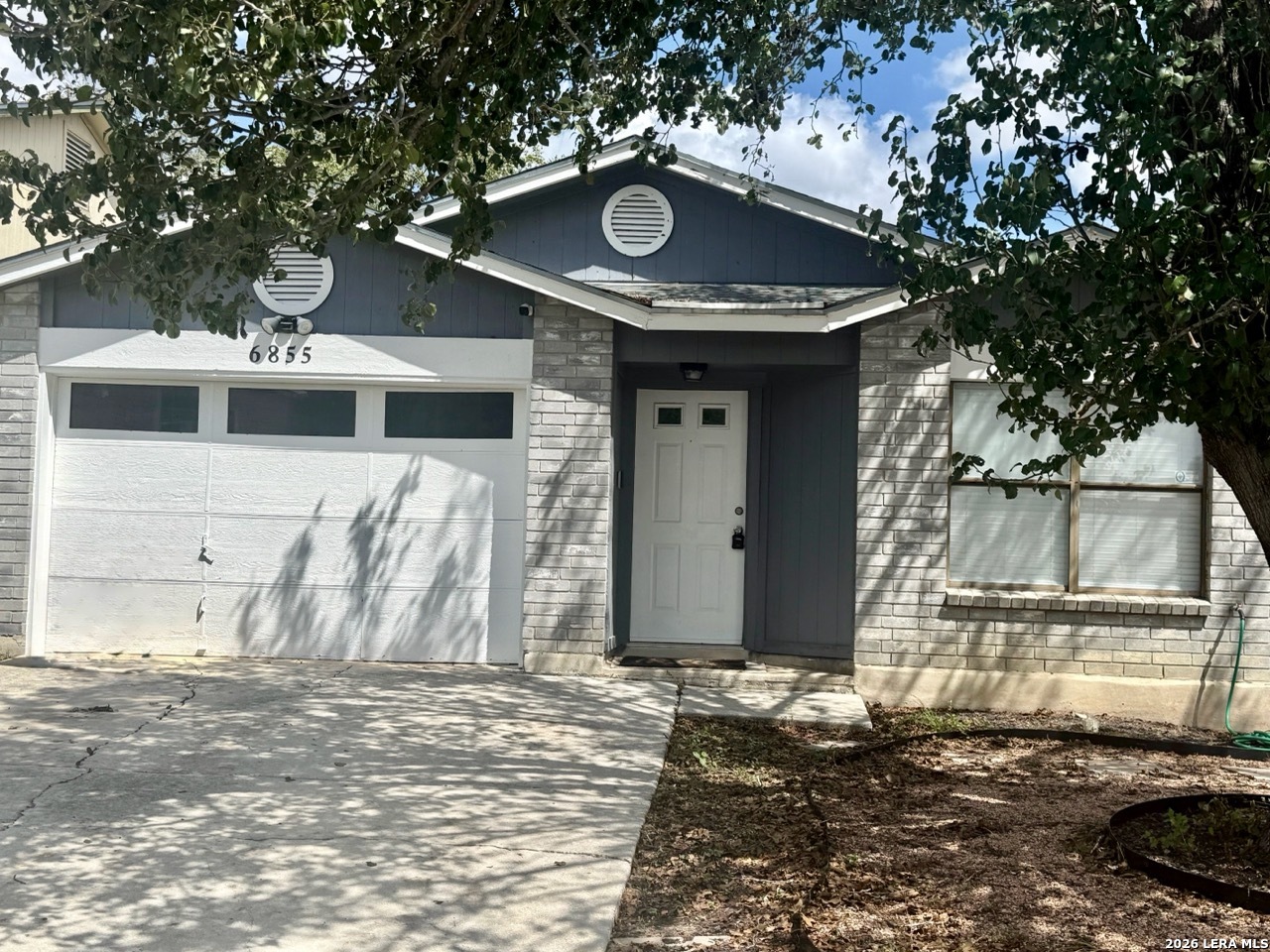 6855 Columbia Ridge Drive Converse TX 78109