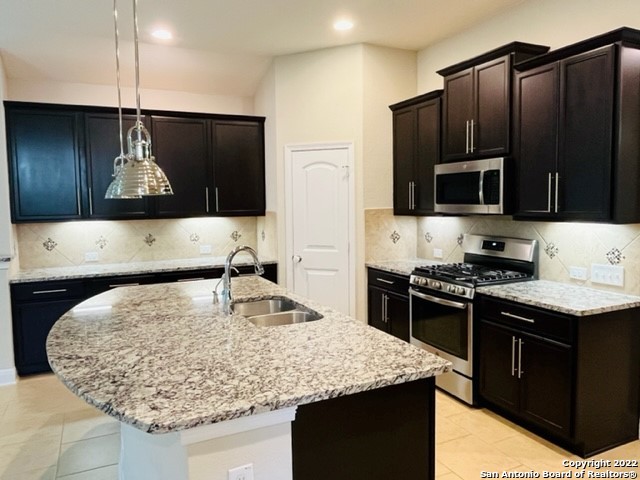 8221 Dublin Forest San Antonio TX 78253