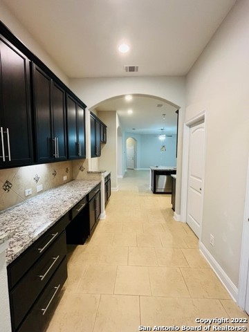 8221 Dublin Forest San Antonio TX 78253