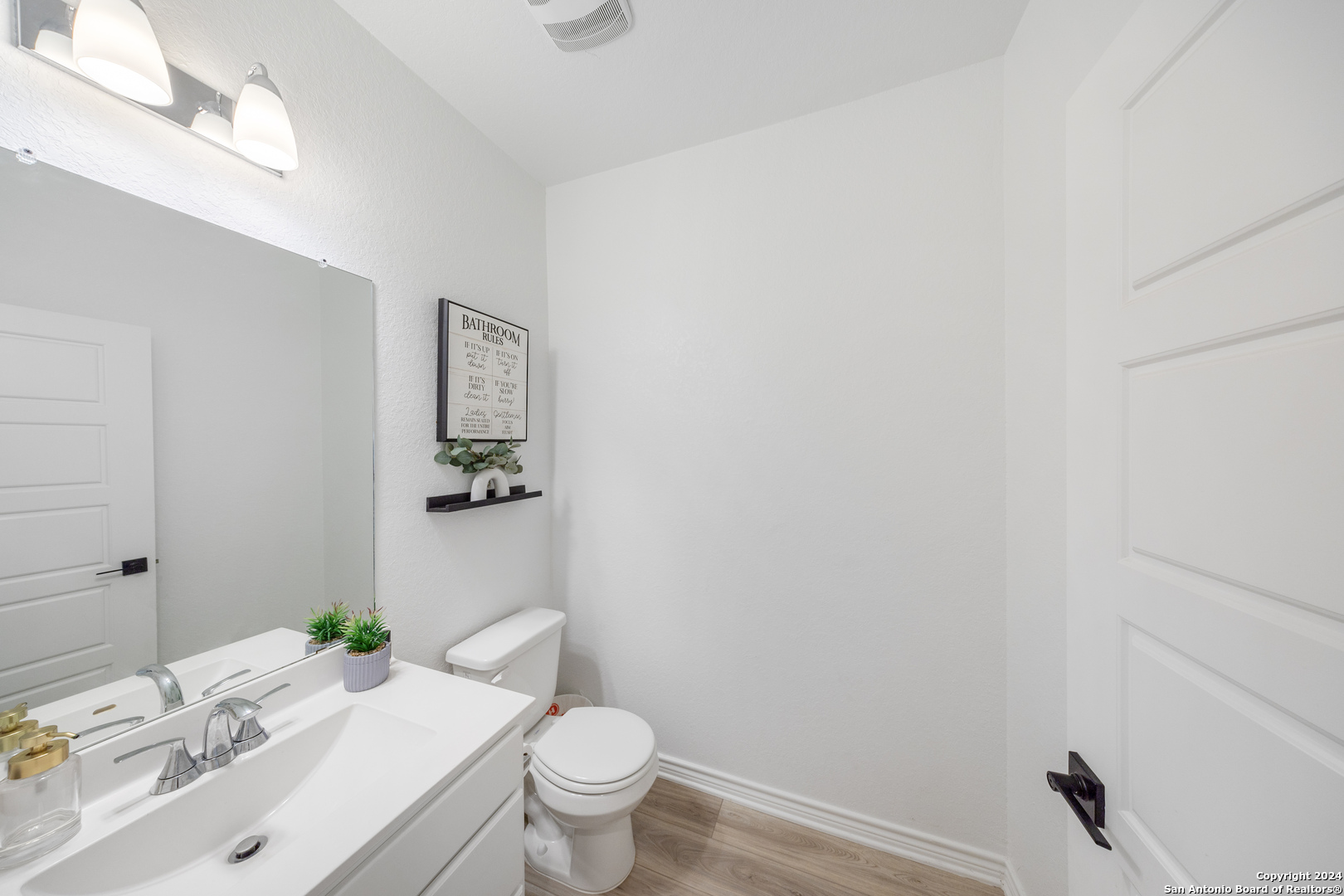 13246 Lorena Ochoa San Antonio TX 78221