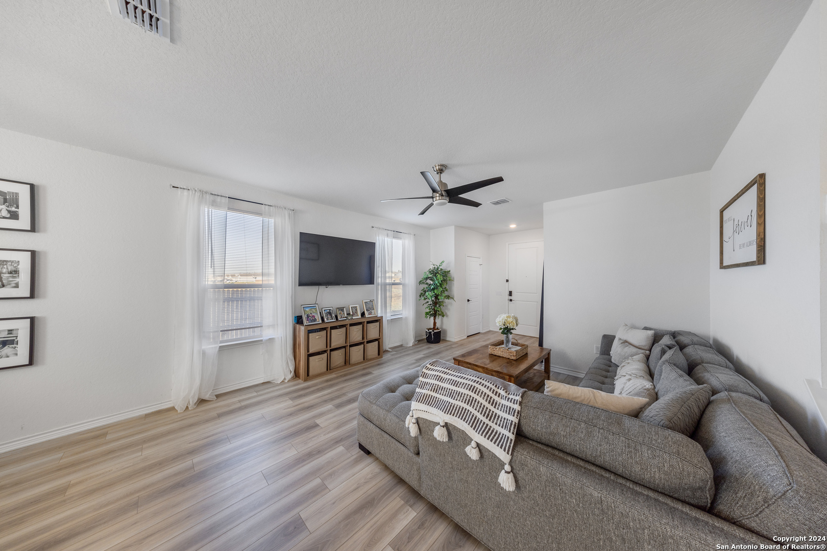 13246 Lorena Ochoa San Antonio TX 78221