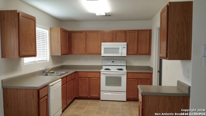 1730 Twilight Bluff San Antonio TX 78260