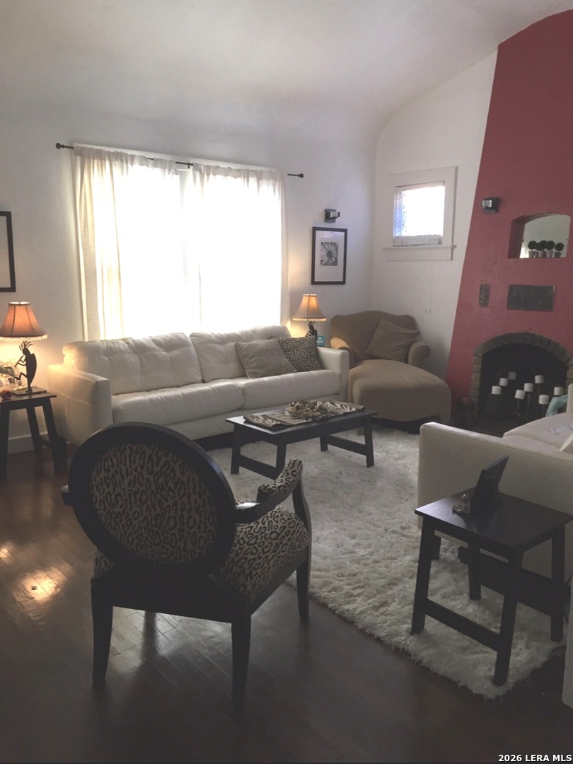 1541 W Mulberry San Antonio TX 78201
