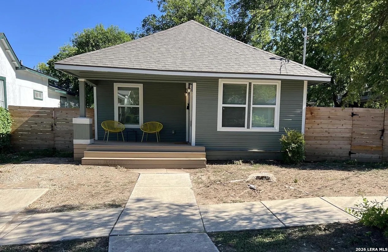 426 E Woodlawn San Antonio TX 78212