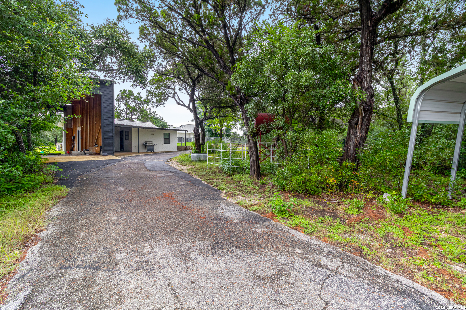 21875 Scenic Loop Road San Antonio TX 78255