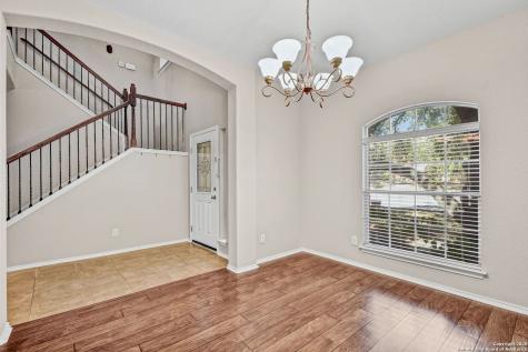 9211 Rainbow Creek San Antonio TX 78245