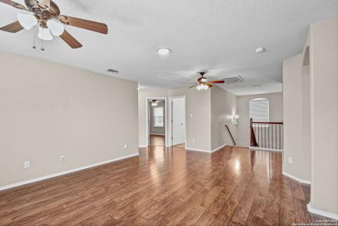 9211 Rainbow Creek San Antonio TX 78245