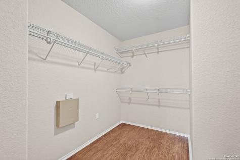 9211 Rainbow Creek San Antonio TX 78245