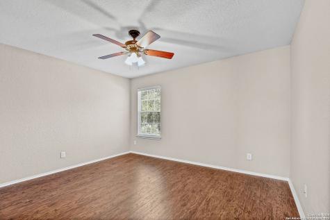 9211 Rainbow Creek San Antonio TX 78245